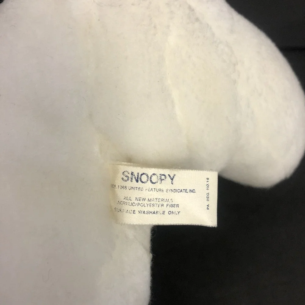 Snoopy Plush Knickerbocker Stuffed Dog Peanuts Gang 9